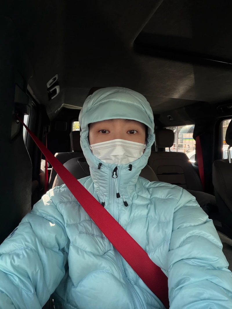 무거운 건 이제 그만✋
가볍고 따뜻한 경량 패딩으로 겨울 준비 완료🧤❄️ 이미지6