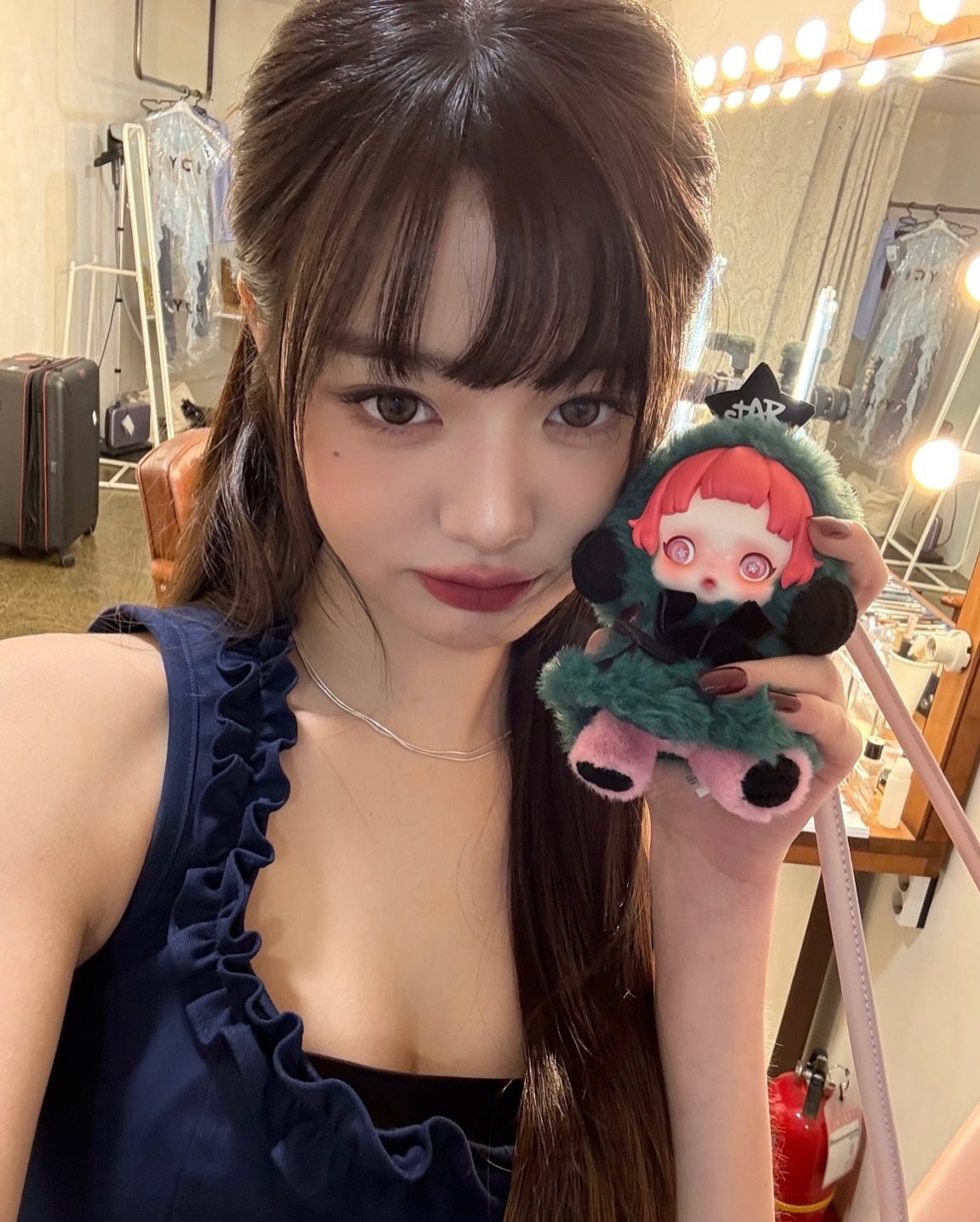 예쁜 여자들의 공통점은 앞머리💓
분위기를 바꾸는 가장 쉬운 방법으로 스타일 변신💇‍♀️🤍
 이미지2