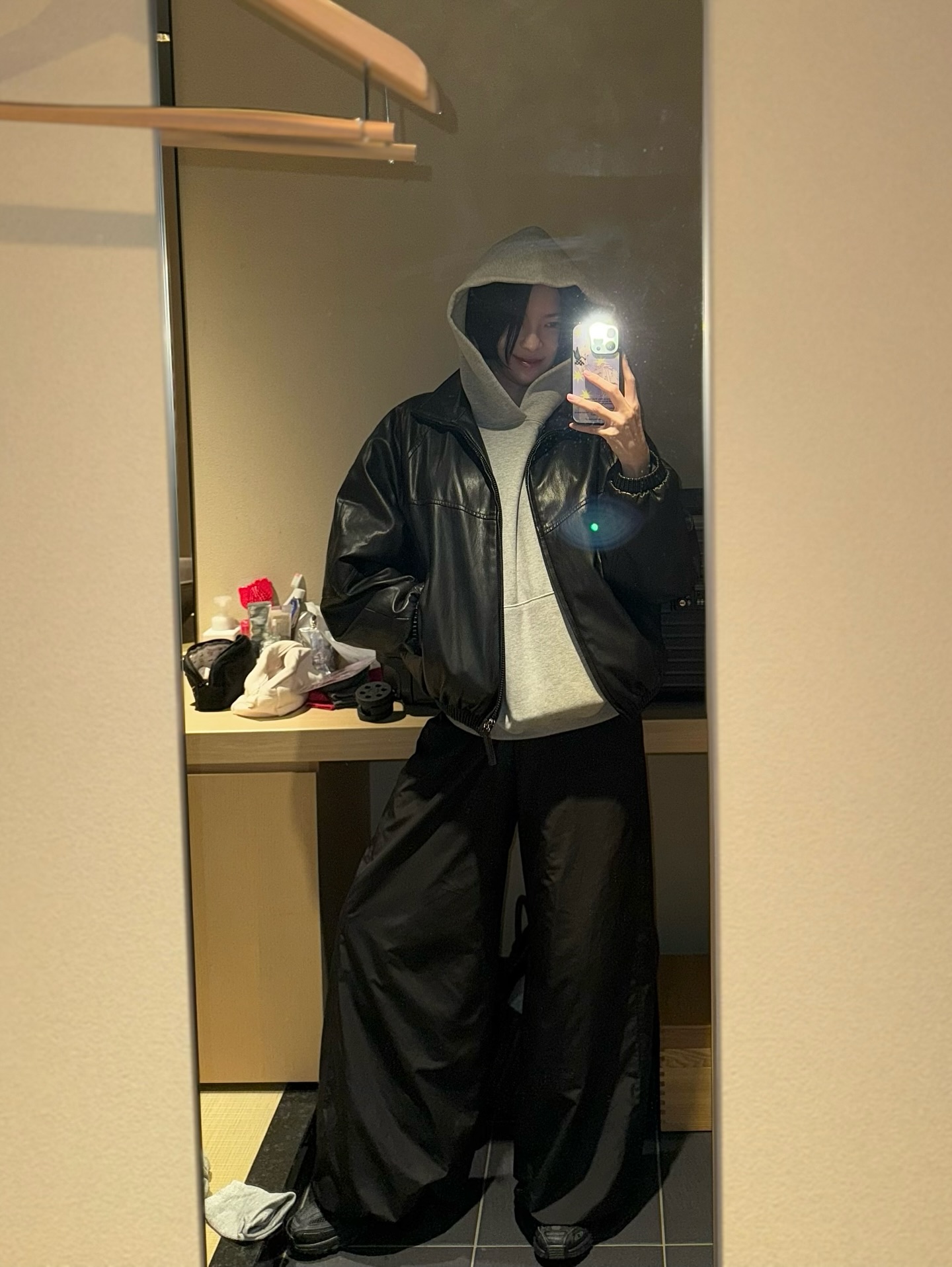 후드티는 가을룩 완성시킬 필수템☑️
스트릿부터 캐주얼까지🎶💫후드티로 100% 활용해 보자 이미지2