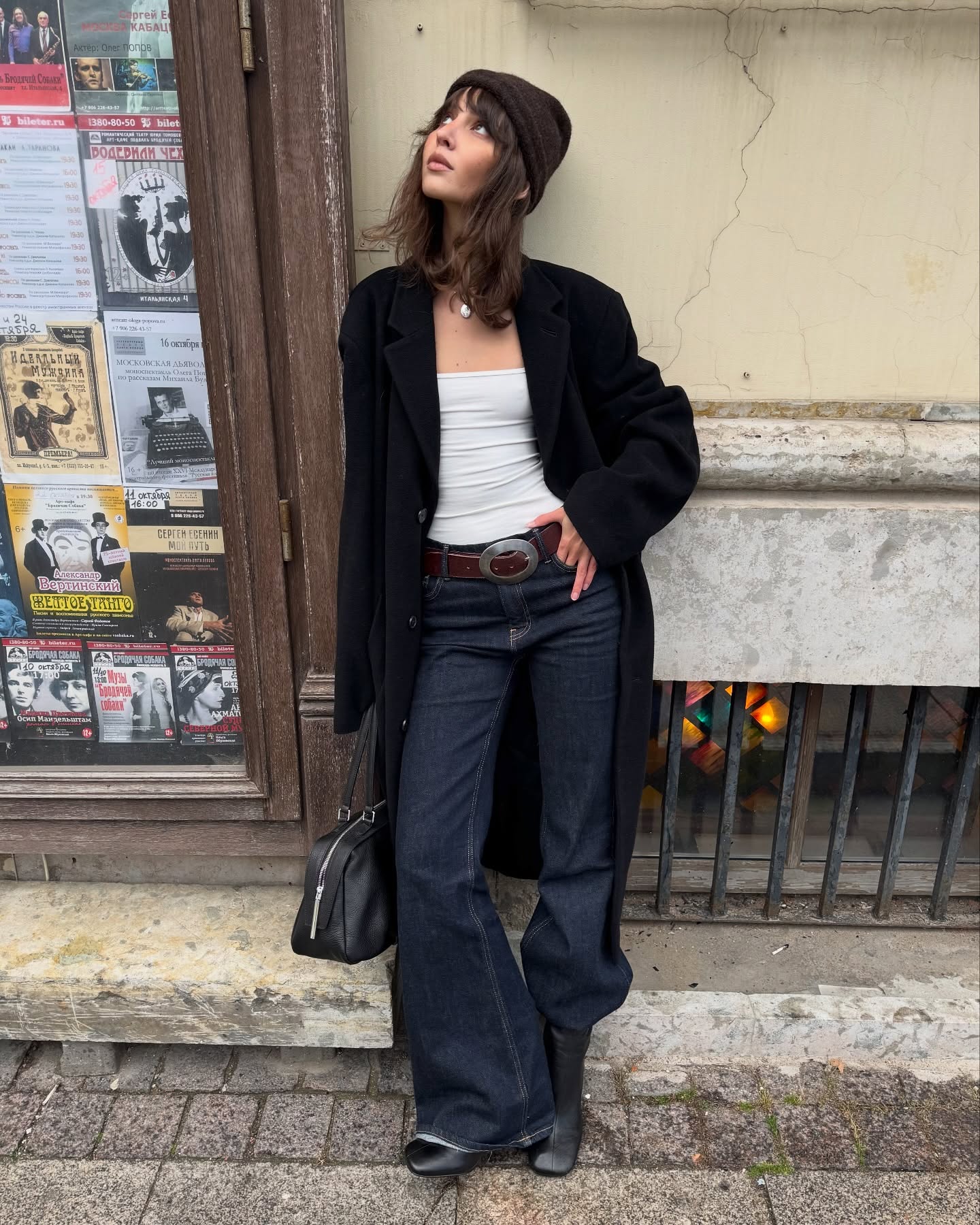 허리는 얇아보이고 다리는 길게✨
마네킹 비율을 완성해주는 부츠컷 팬츠🖤👖 이미지6