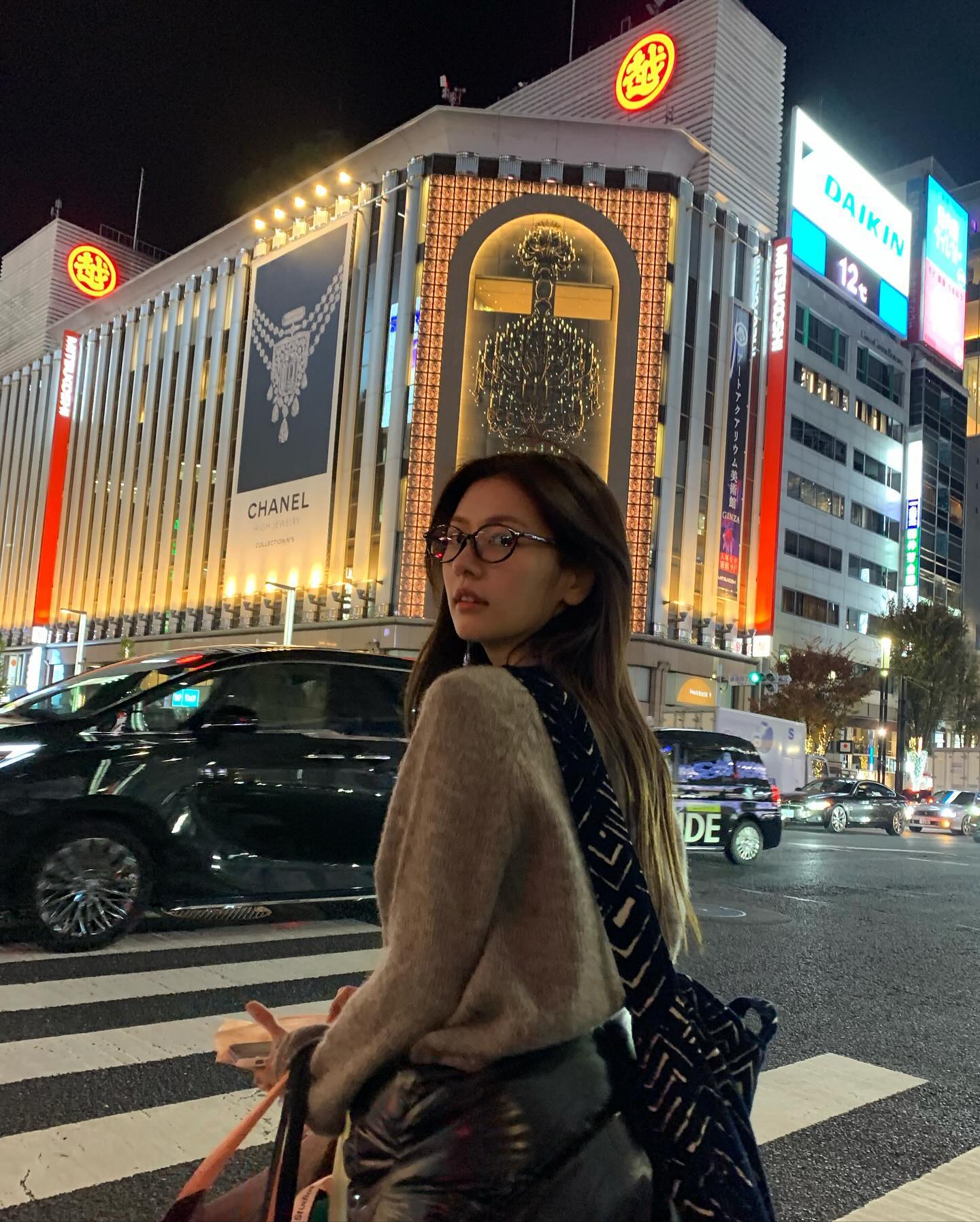 요즘엔 레오파드 오벌형 안경이야✨
레오파드 부담스러웠다면, 안경으로 가볍게 시작해 보자🐆🤎 이미지7