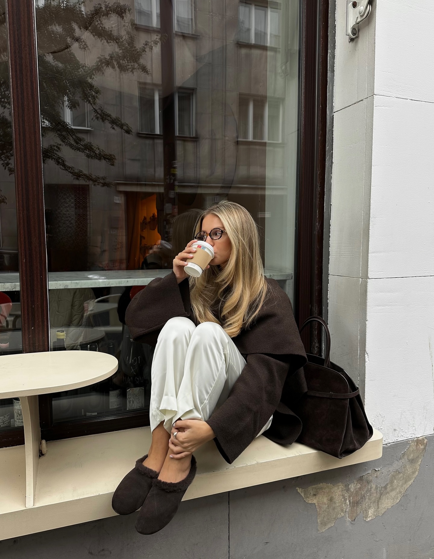 계절 안 타는 화이트 팬츠🤍
언제 입어도 깔끔하고 고급스러운 데일리 코디🦢✨ 이미지7