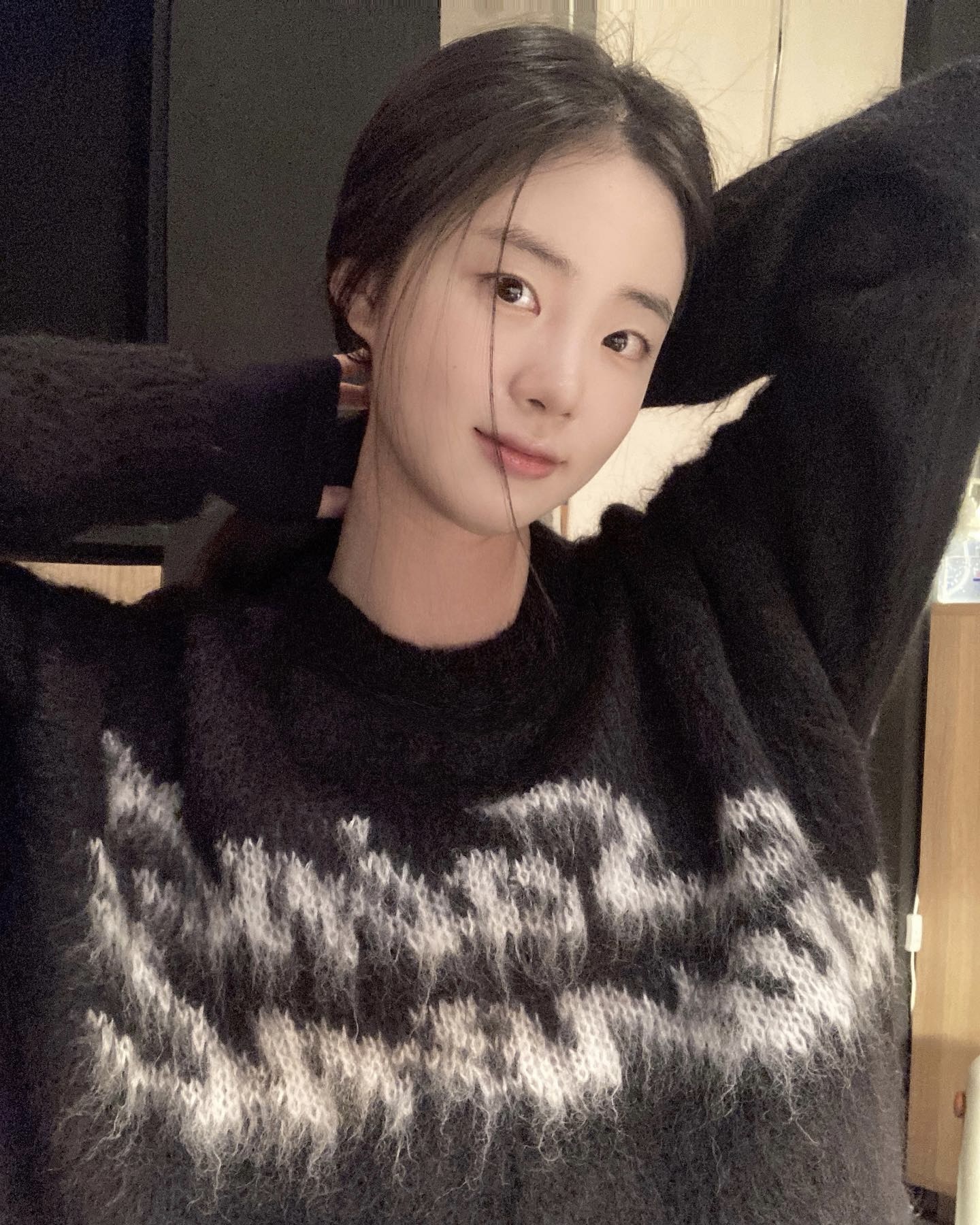 겨울 준비는 앙고라 니트부터🫧
폭닥폭닥 여리핏 앙고라 니트로🧶🤍 겨울엔 1.5배 더 예쁘게 입자 이미지6