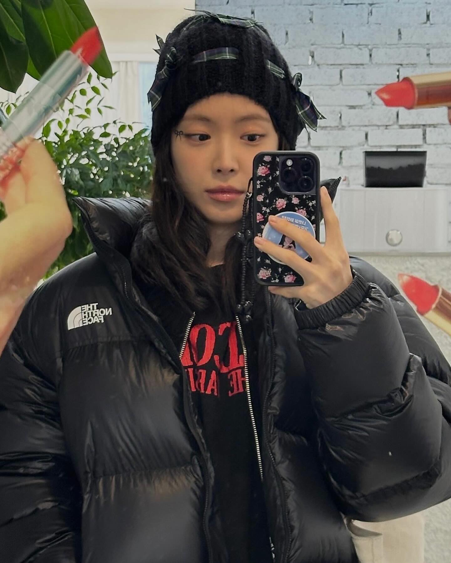 겨울 아우터 중 제일 따뜻한 패딩🤍
가볍고 따뜻하게, 올겨울엔 이것만 입어도 돼❄️☃️ 이미지1