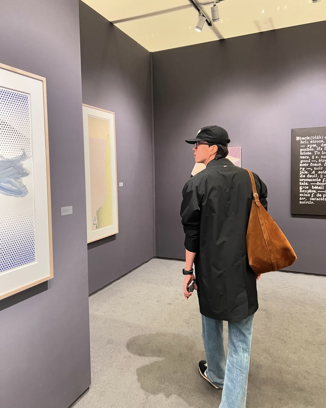 가을 필수템 스웨이드백🧳 이미지3