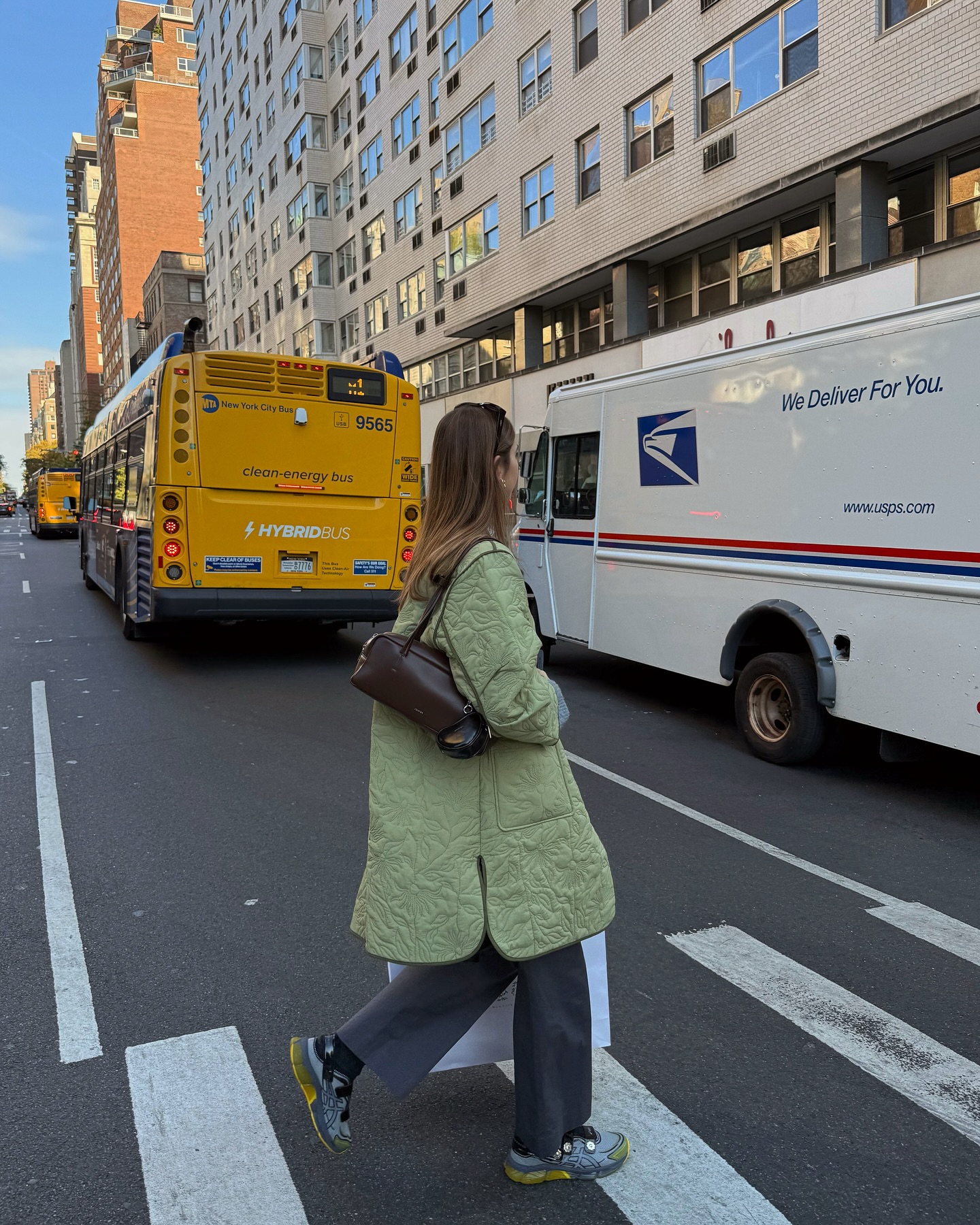 부함은 덜고, 따뜻함은 더한 퀼팅🔥
단독으로도, 아우터 이너로도 입기 좋은 퀼팅 재킷 장만하자🛒💚 이미지2