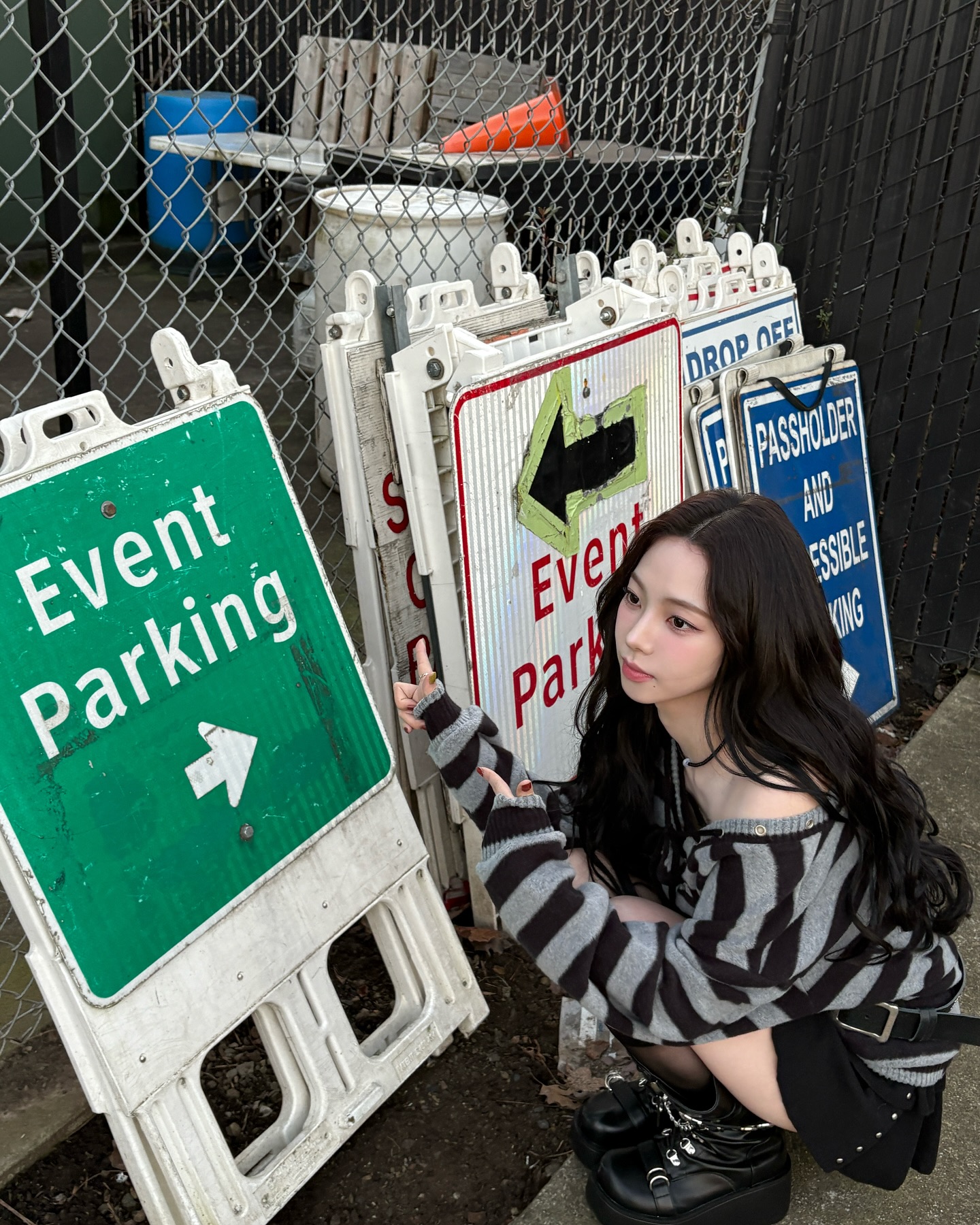 -3kg처럼 보이는 스트라이프 니트🫢
원색 니트만 입지 말고, 스트라이프로 슬림하게 분위기 바꿔💙🤎 이미지4