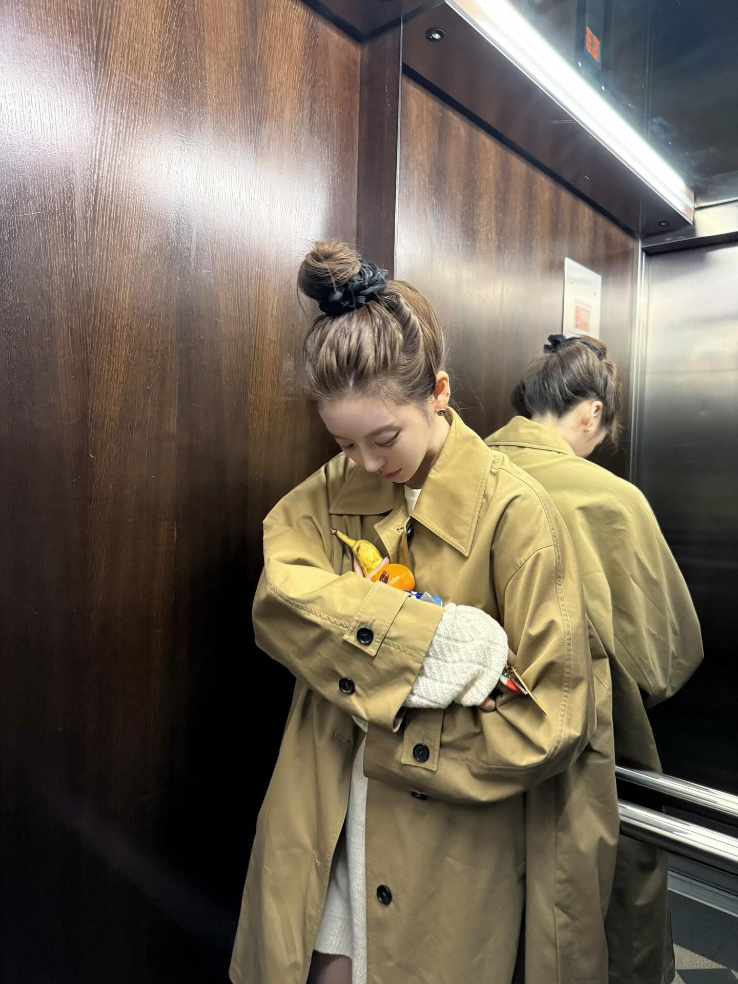 정전기 걱정 없는 똥머리 계절🤍
바람에도 흐트러지지 않는 내추럴 꾸안꾸 헤어스타일🌀✨ 이미지2