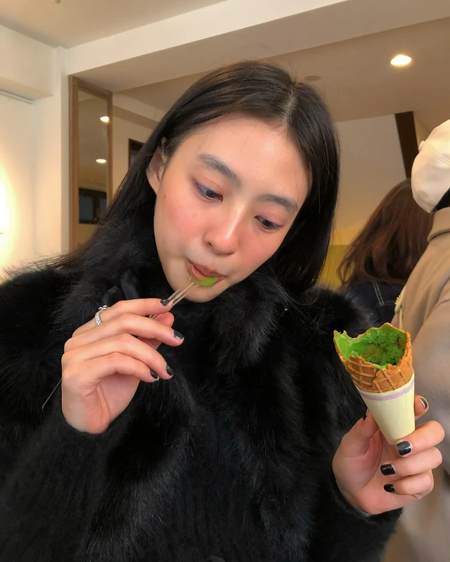 연관 토픽 이미지