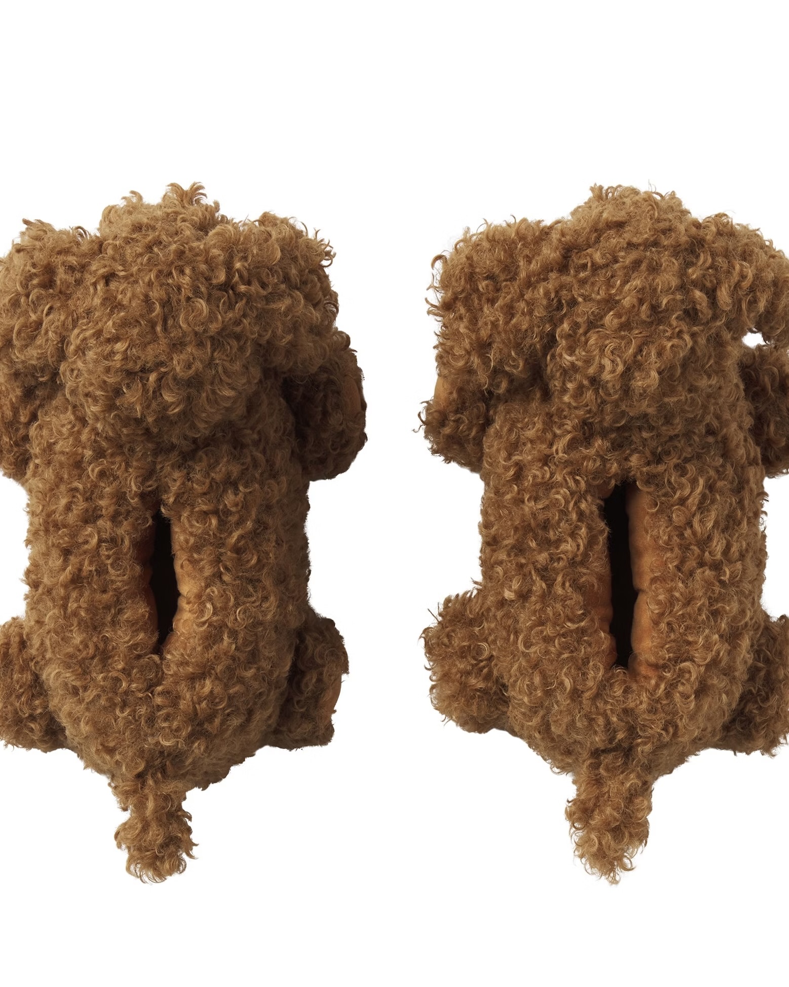 이렇게 귀여운 털신 봤어?🧸
요즘 누가 이렇게 귀여운 스킴스 슬리퍼 안 신어?💓 이미지8