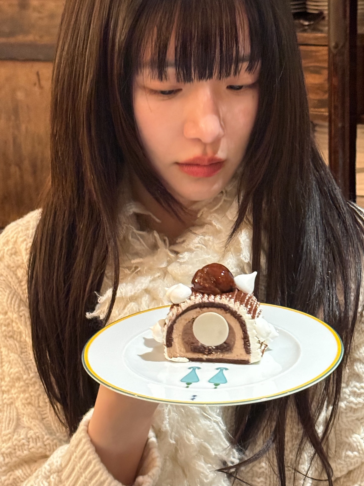 동안 얼굴 비결은 바로 앞머리💝
동안 페이스 갖고 싶다면 앞머리 하나로 끝😉✂️ 이미지2