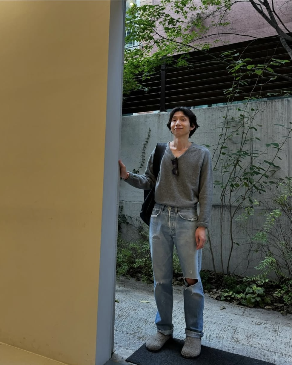 담백한 회색니트로🧶 이미지6