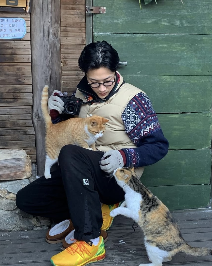 패딩조끼 걸치기 좋을 때☕️ 이미지7