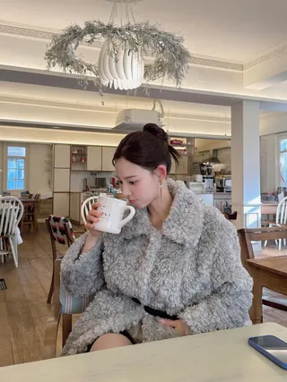 겨울에만 입을 수 있는 뽀글이🤍
포근함과 귀여움을 동시에 잡은 겨울 아우터🧸✨ 이미지