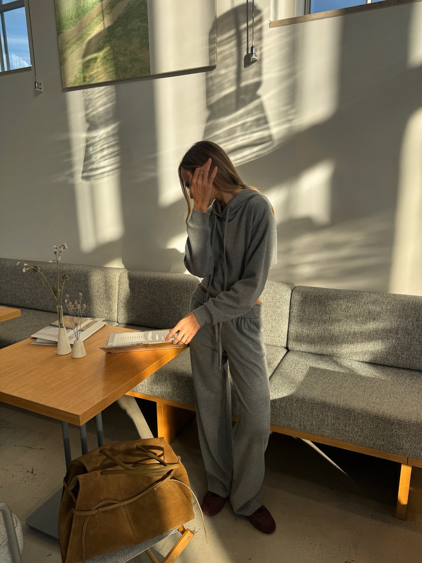 겨울 꾸안꾸? 그레이 조거 팬츠지🩶
운동부터 데이트까지 올라운더 그 자체🤍👍🏻조거 팬츠 밖에 없어 이미지2