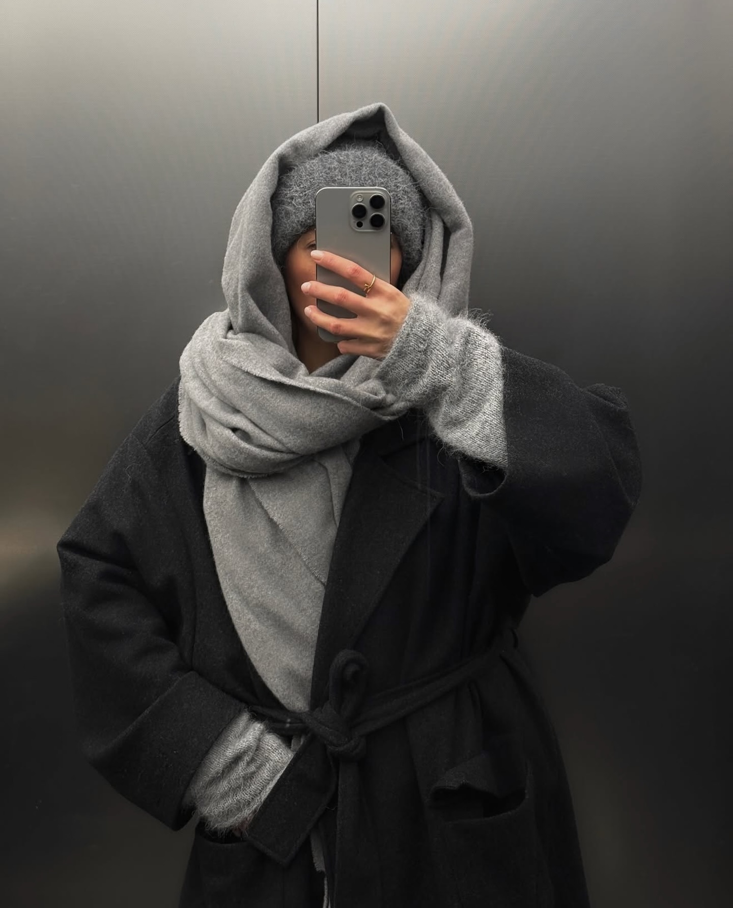 추위로부터 지켜줄 머플러🧣
아침 출근 겨울 필수템🤎 까먹지 말고 챙기자✨ 이미지4