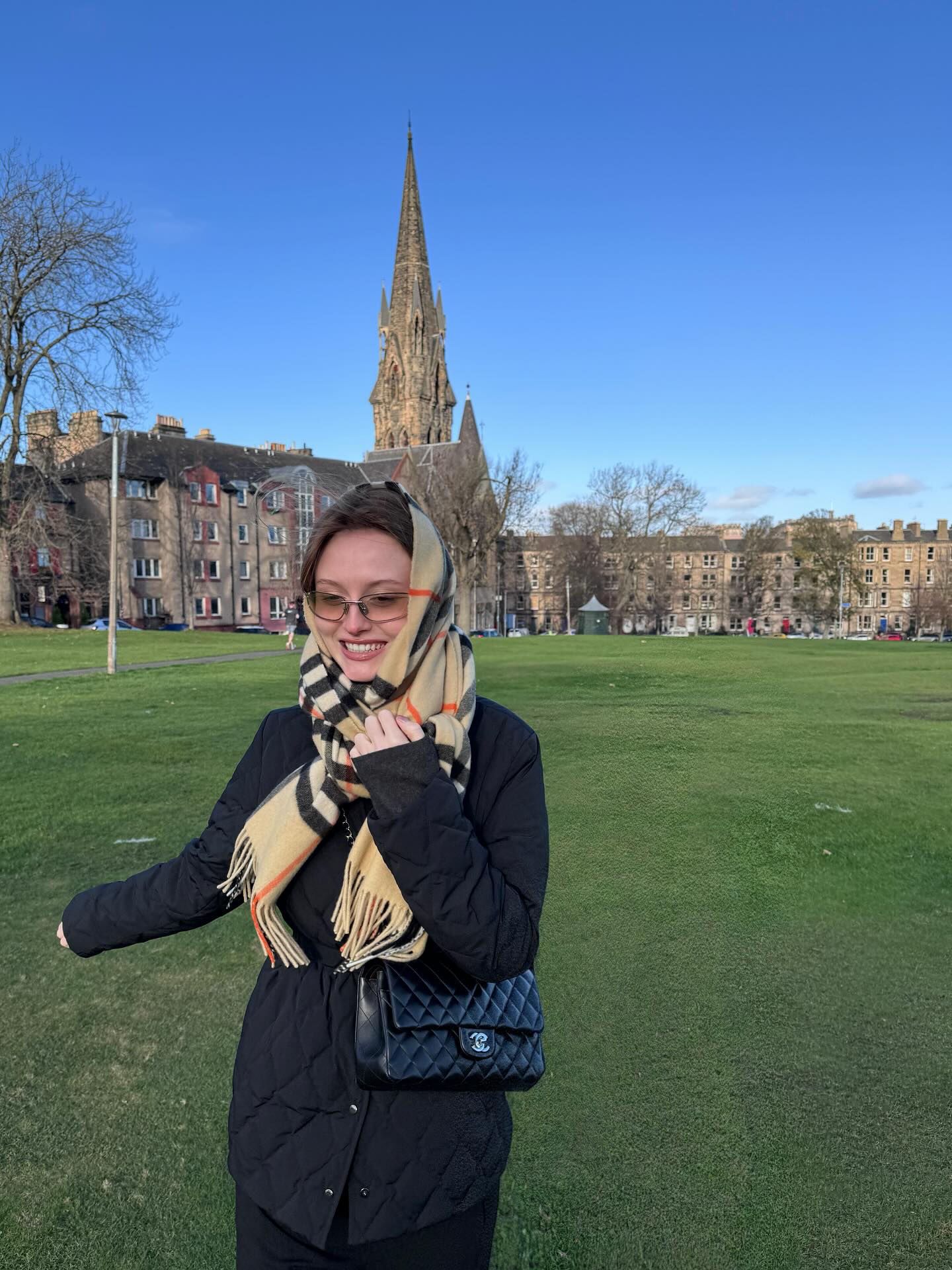 추위로부터 지켜줄 머플러🧣
아침 출근 겨울 필수템🤎 까먹지 말고 챙기자✨ 이미지5