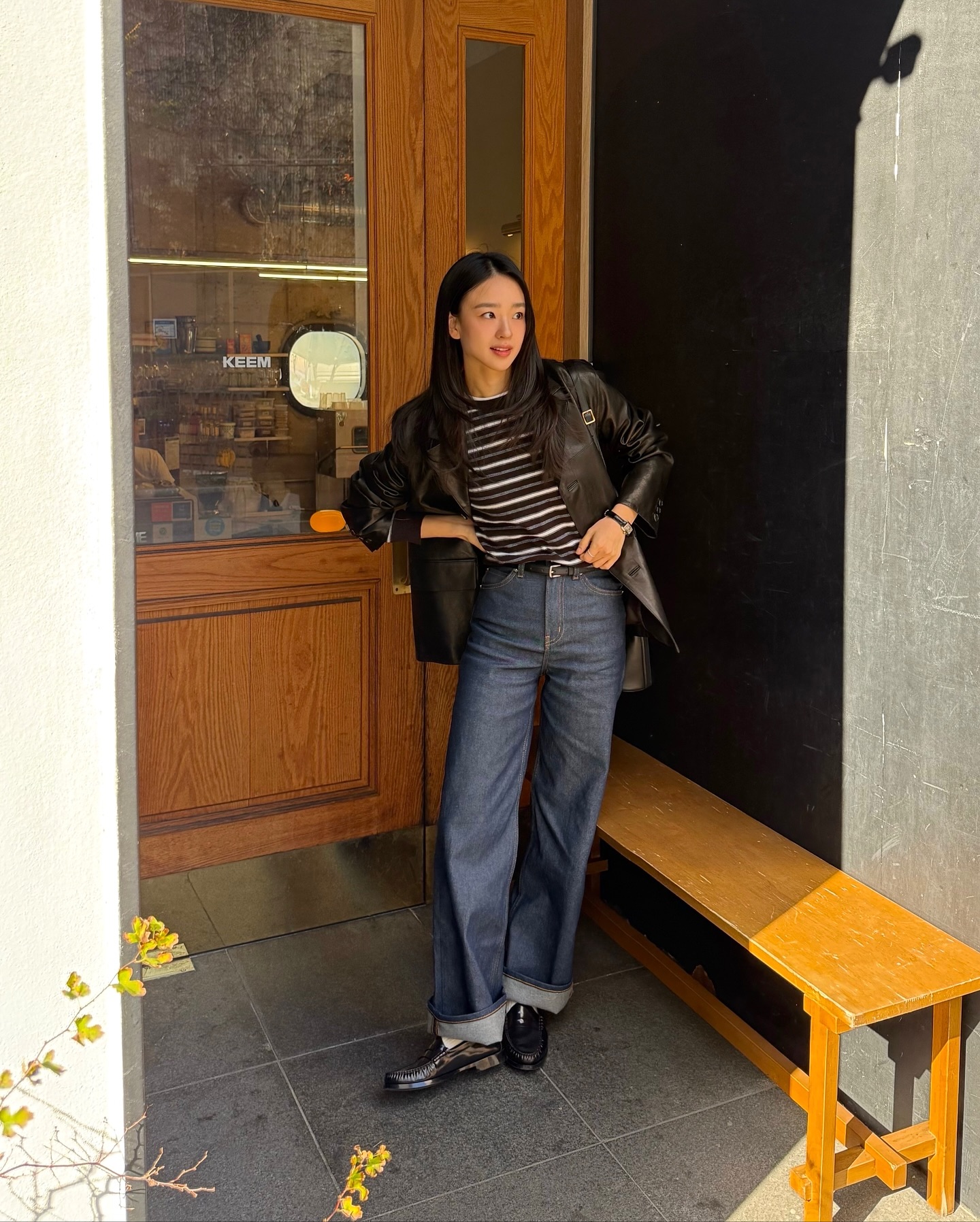 생지 데님만큼 예쁜 데님은 없지💙
모던부터 캐주얼까지 모두 다 잘 어울리는 생지 데님💫🪄 이미지2