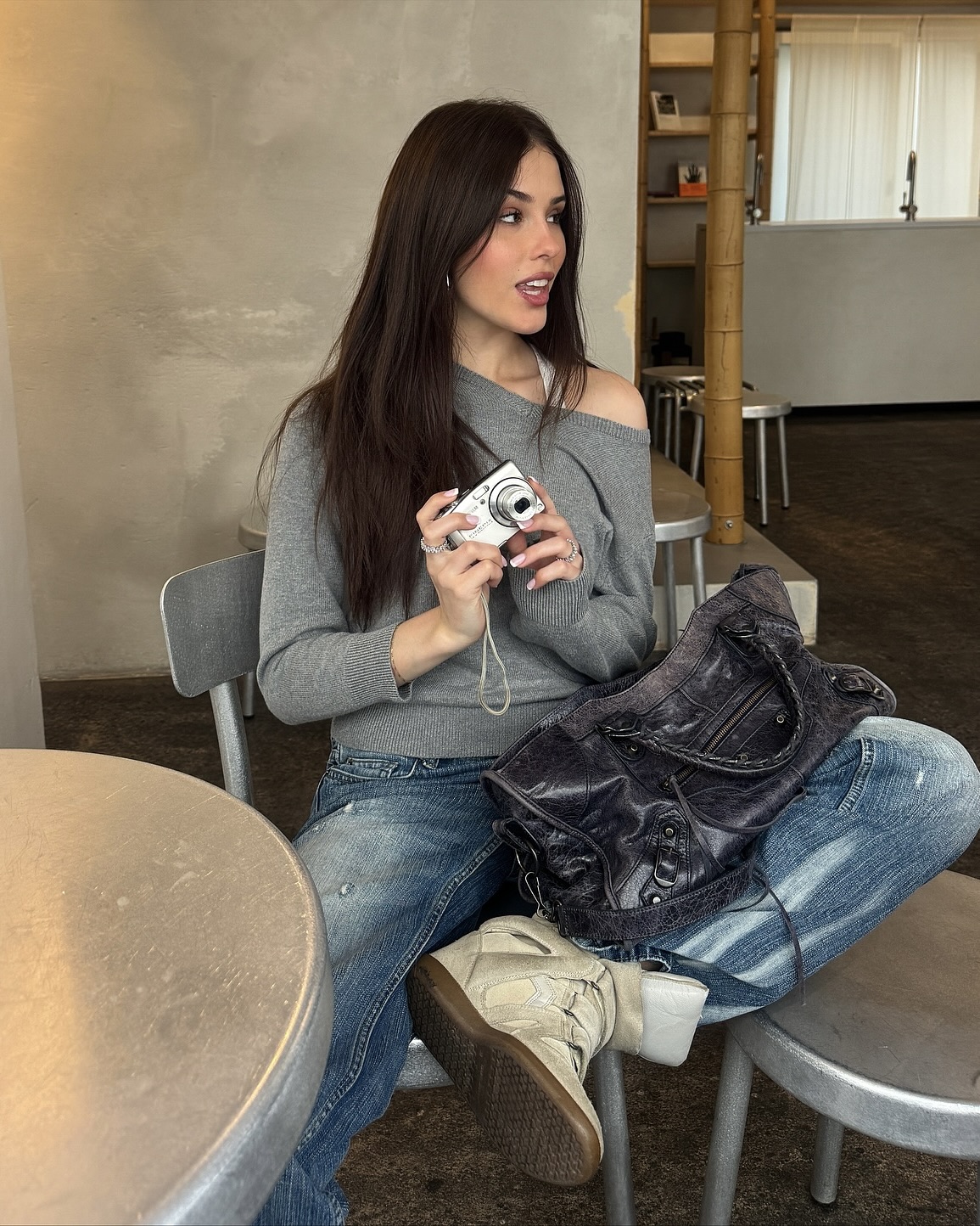 니트만큼 따뜻한 이너템이 있을까?🧶
코트나 패딩 안에 입기 좋은 포근한 데일리 니트🧵🤍 이미지7