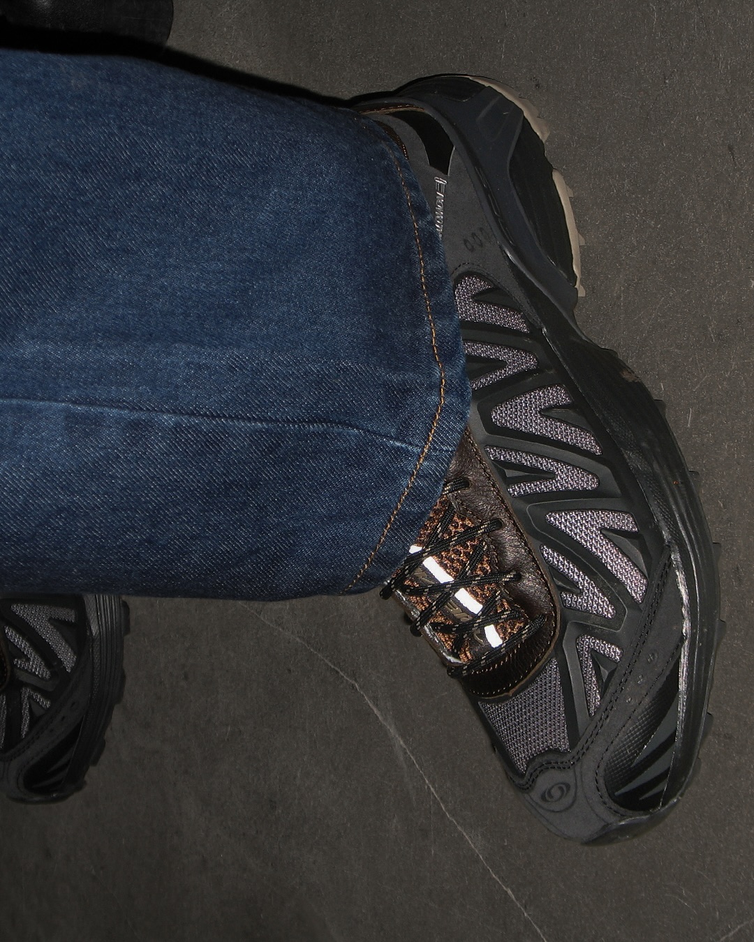 색감 좋은 애리즈 x 살로몬🍓 이미지6