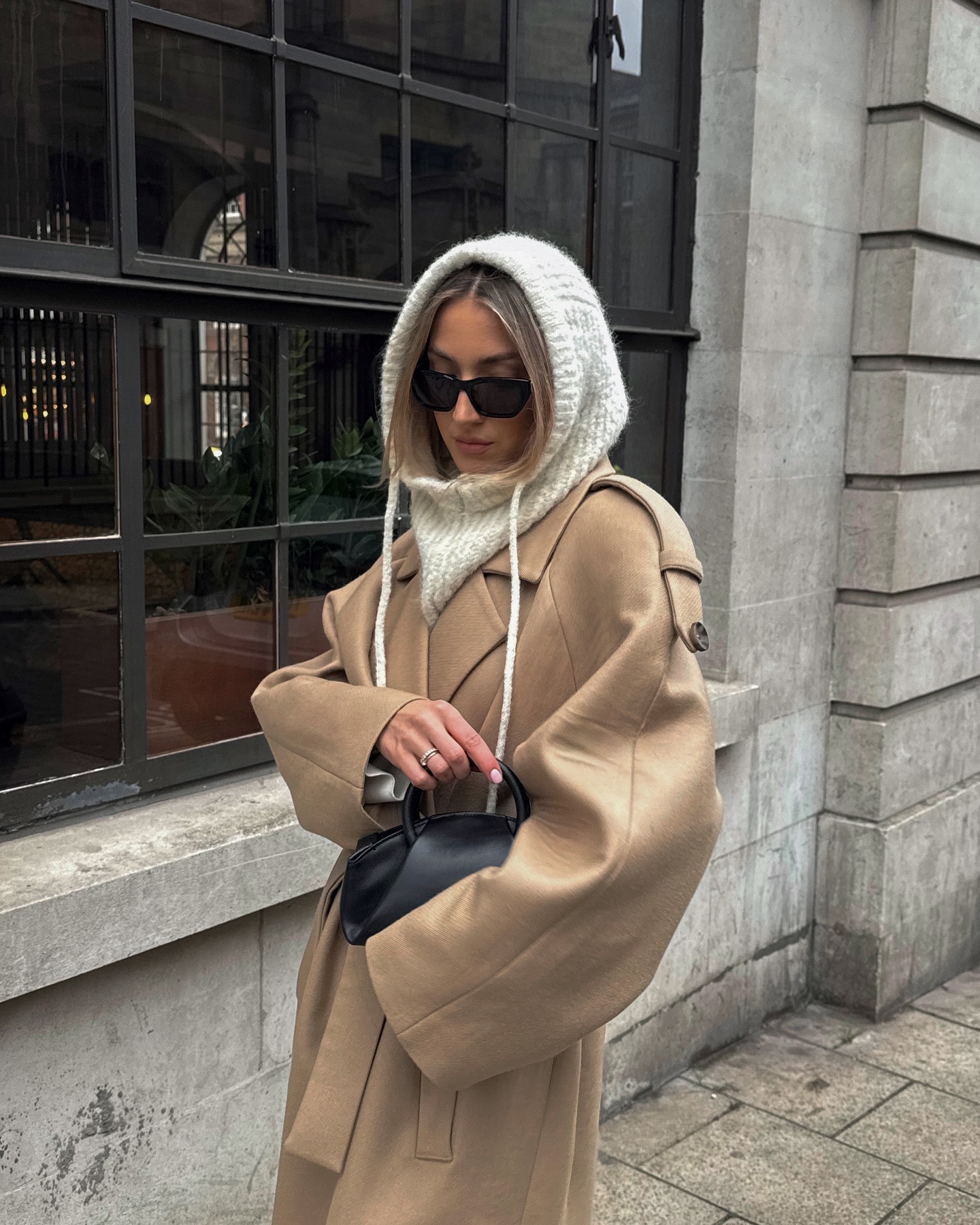 눈 오는 날 하나만 써도 따뜻해🩶
겨울엔 머리부터 목까지 따뜻하게 바라클라바 챙기기🧶 이미지6