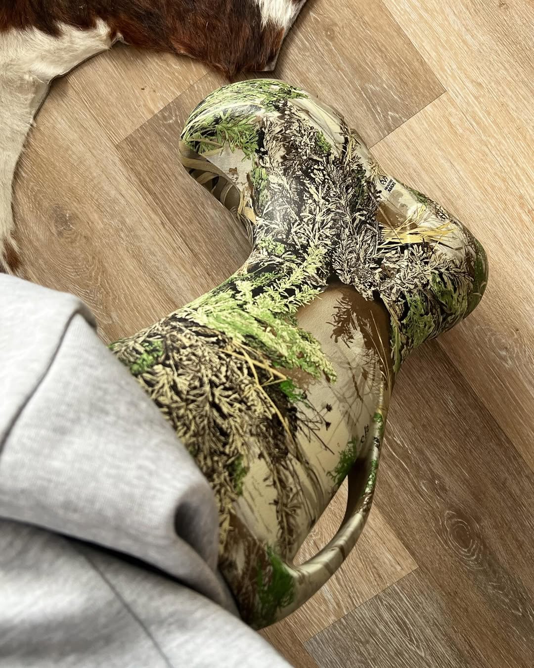 강력한 크록스 카모 부츠🐸 이미지5