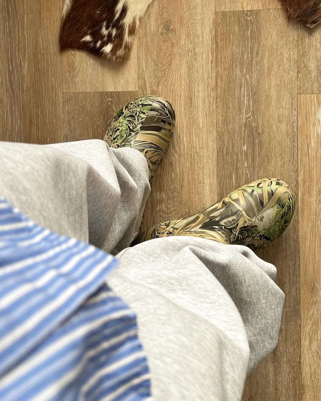 강력한 크록스 카모 부츠🐸 이미지4