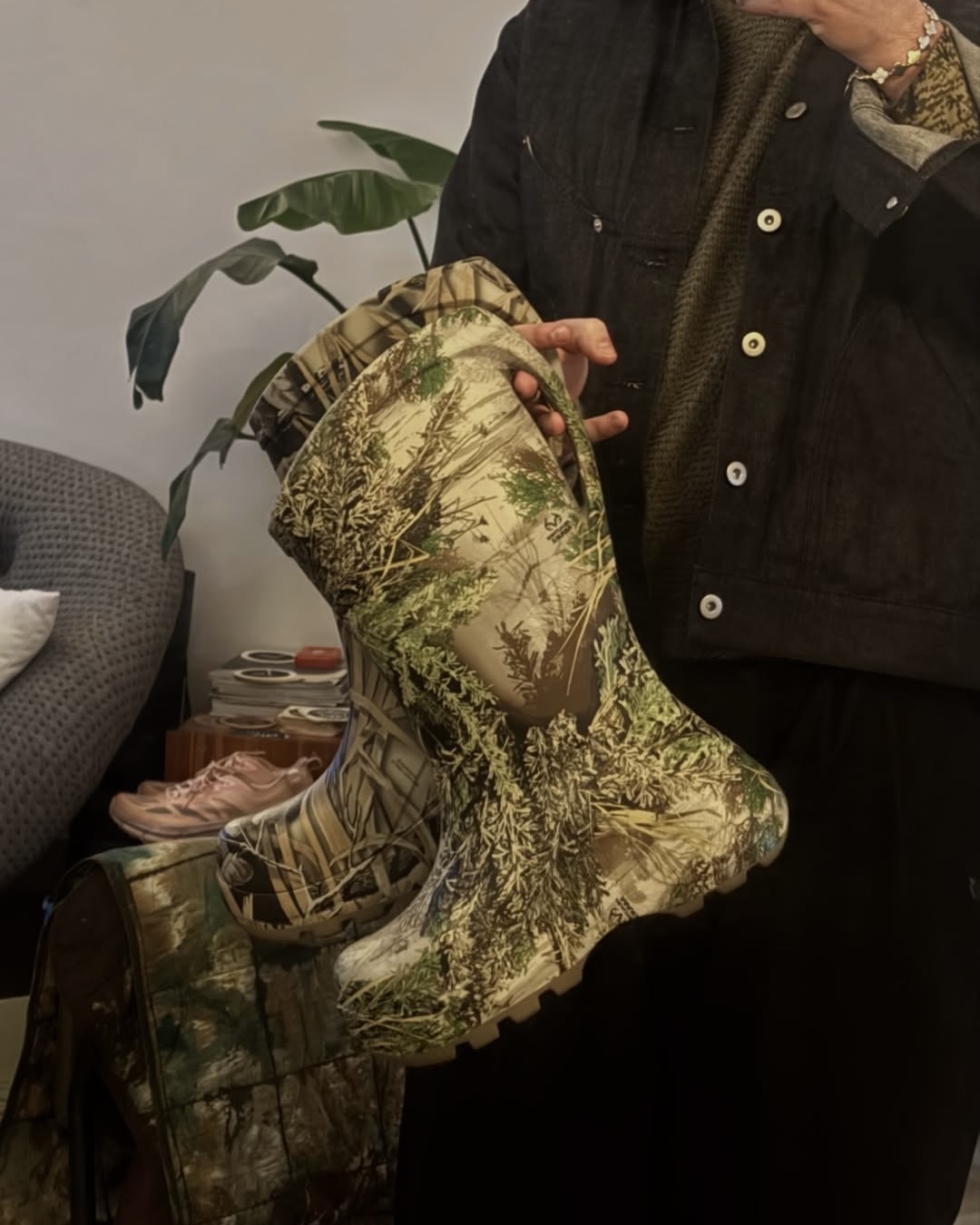 강력한 크록스 카모 부츠🐸 이미지9