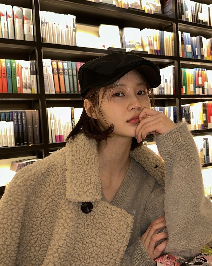 보기만 해도 포근한 뽀글이 코트🤍
울 코트가 질린다면 뽀글이 코트로 더 귀엽고 색다르게💫🫧 이미지5