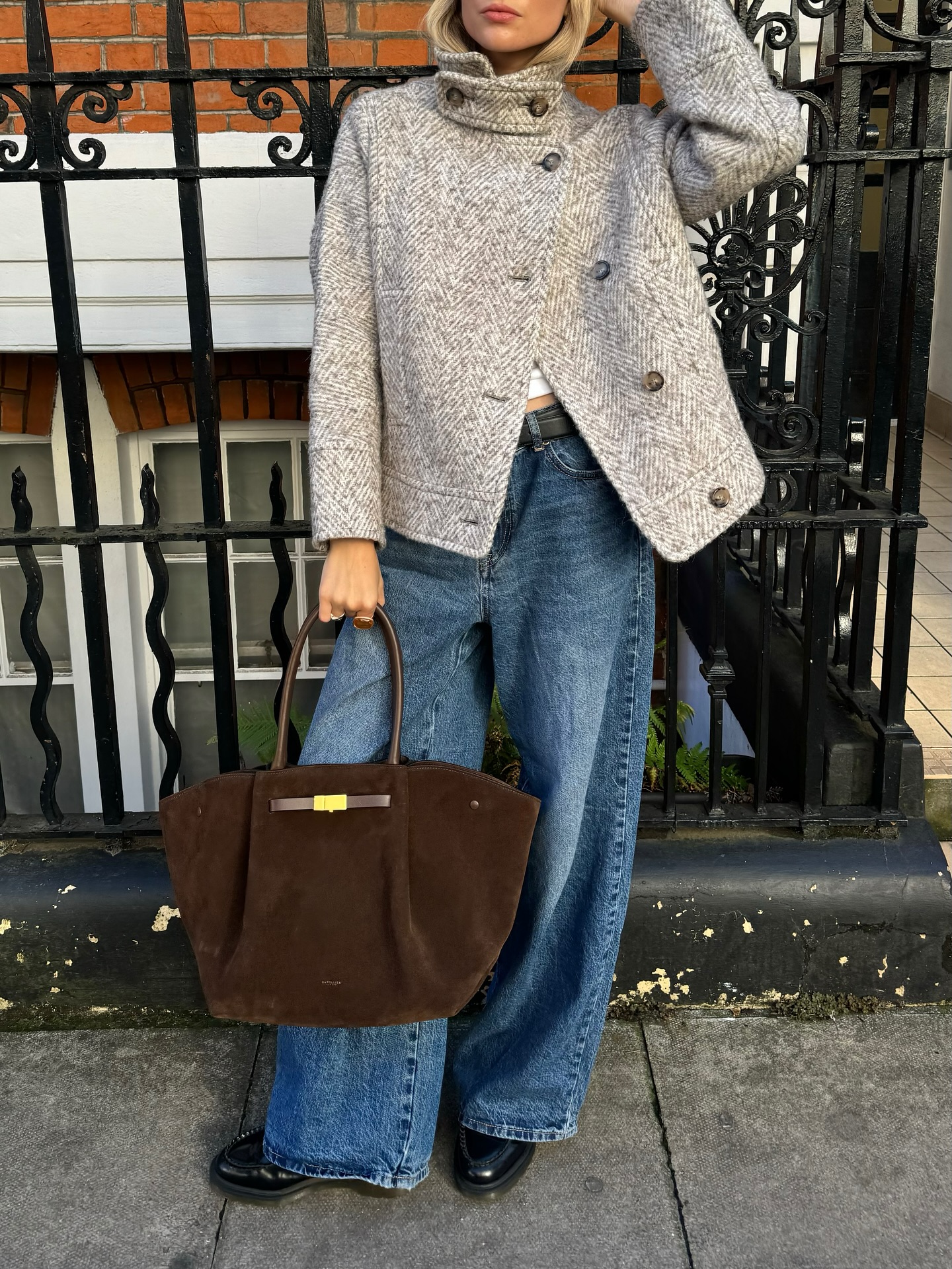 목도리 필요 없는 하이넥코트🧥
하이넥 코트 하나로 겨울바람 걱정 없어요❄️🤍 이미지2