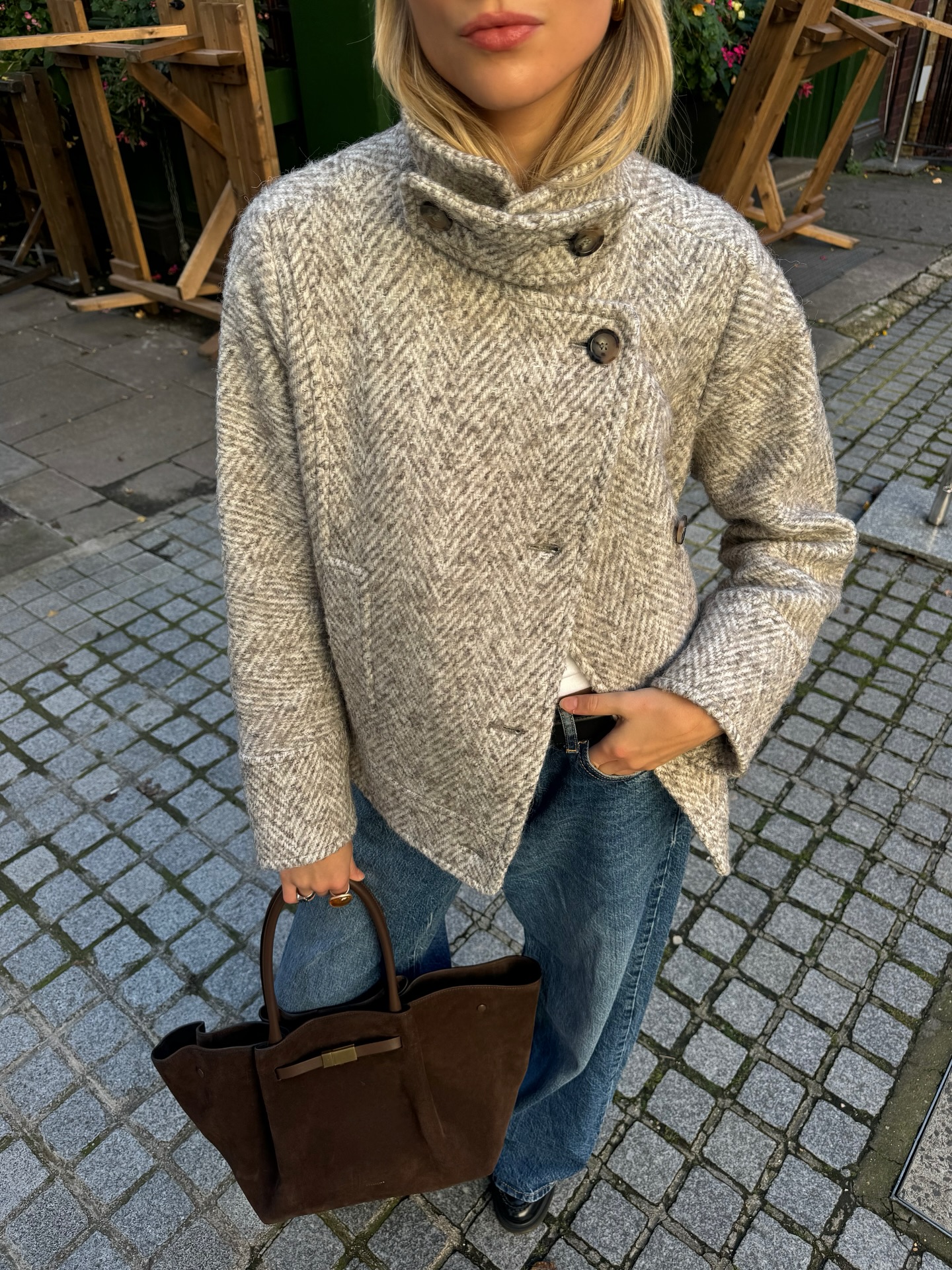 목도리 필요 없는 하이넥코트🧥
하이넥 코트 하나로 겨울바람 걱정 없어요❄️🤍 이미지1