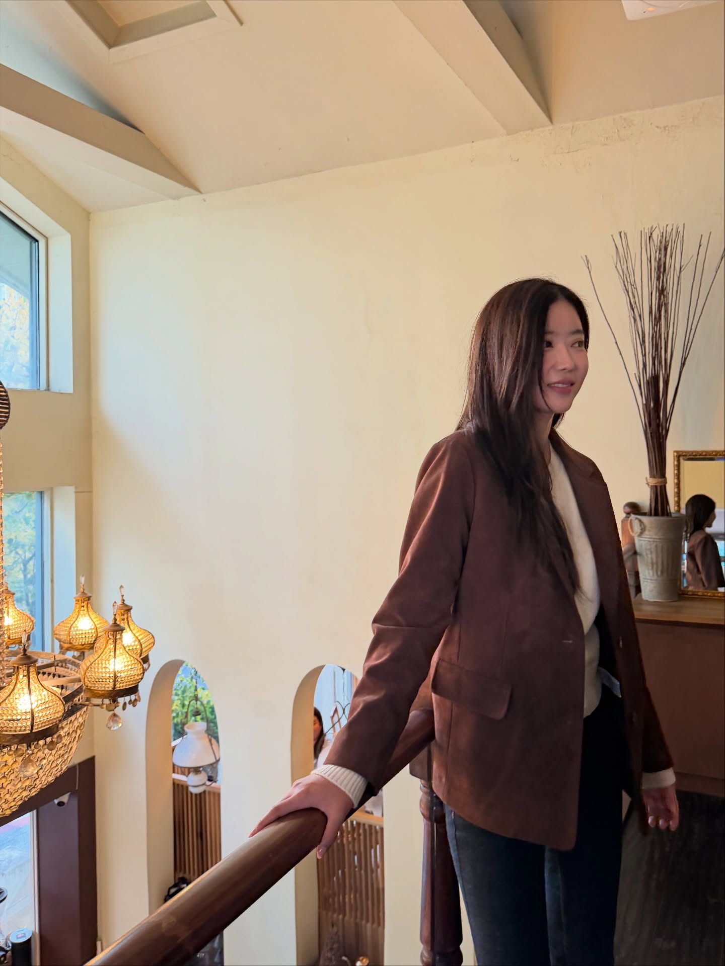 입는 순간 비율 살아나는 자켓🖤
어깨 라인과 깔끔한 실루엣의 블레이저 자켓✨🪞 이미지2