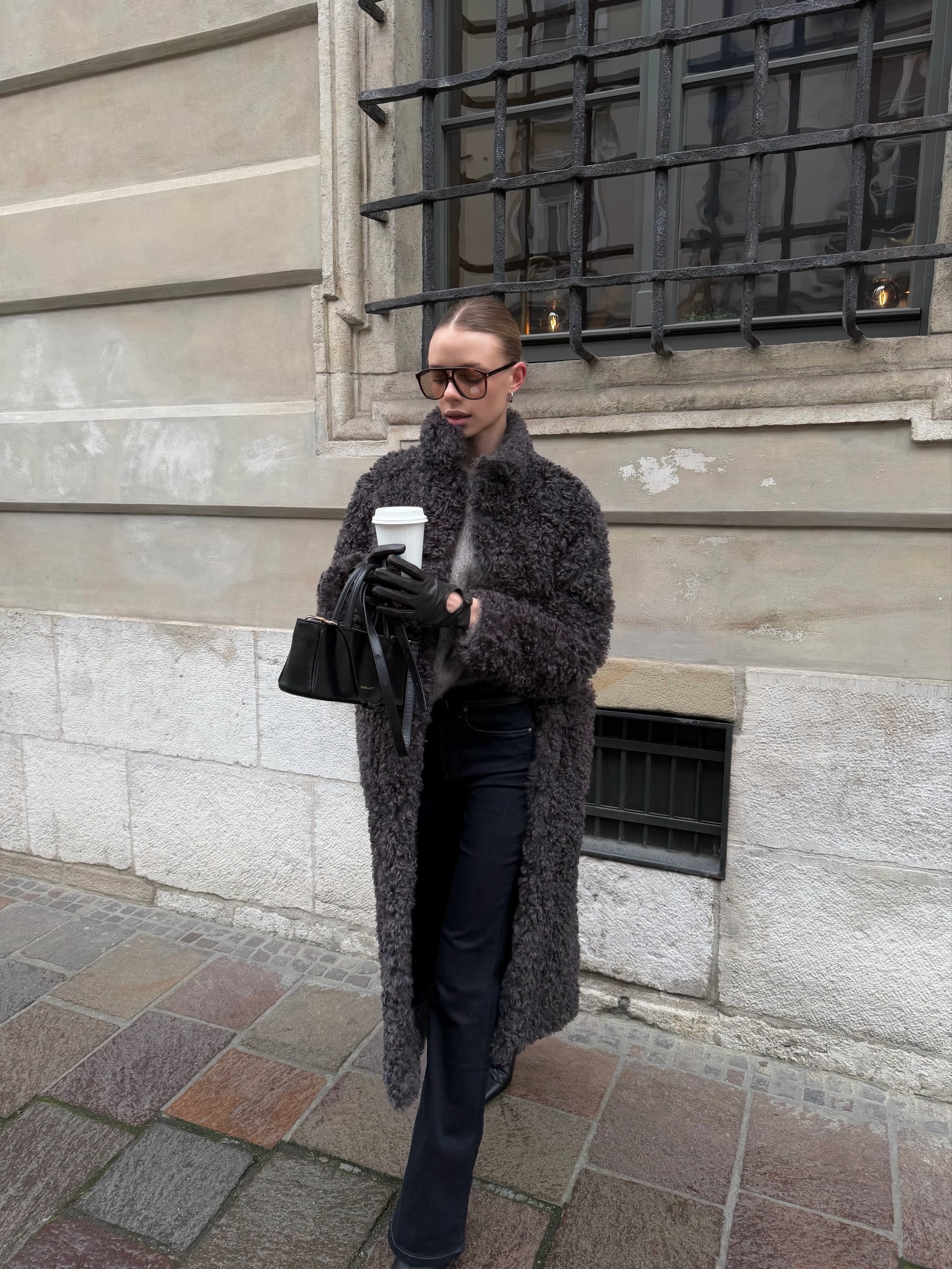 부츠컷 입으면 다리 자동 보정😯
몸매 라인 살려주는 부츠컷👖💫 취향 저격 코디 참고해 보자 이미지7