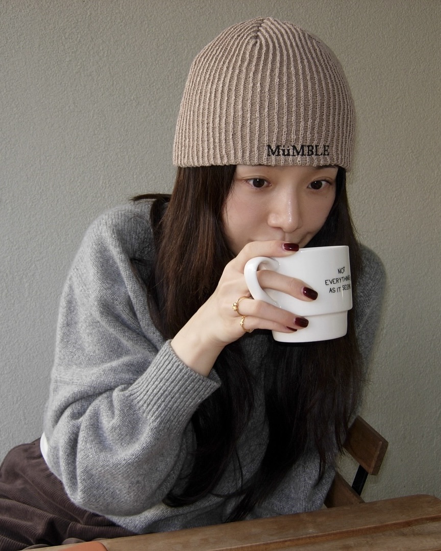 따뜻하다 못해 더운 니트🧵 포근한 감성에 스타일까지 챙기는 겨울 필수템🩶✨ 이미지