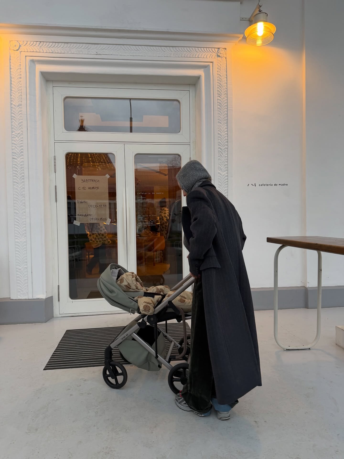 롱코트가 밋밋하다면🧊
바라클라바 포인트만 더해도 달라져요☁️🤍 이미지3