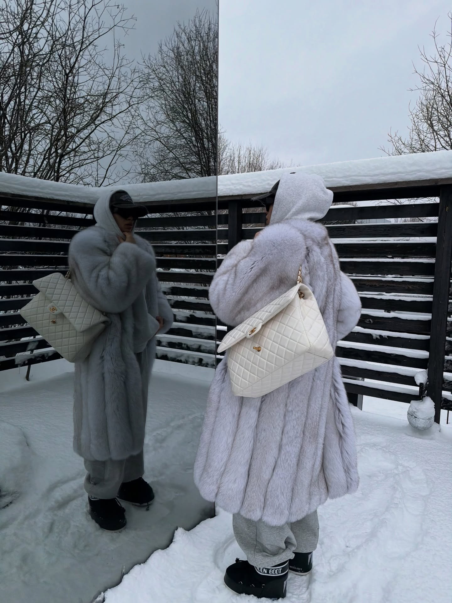 눈 오는 날엔 패딩부츠❄️
패딩부츠보다 따뜻한 신발이 있을까?☃️🤍 이미지5