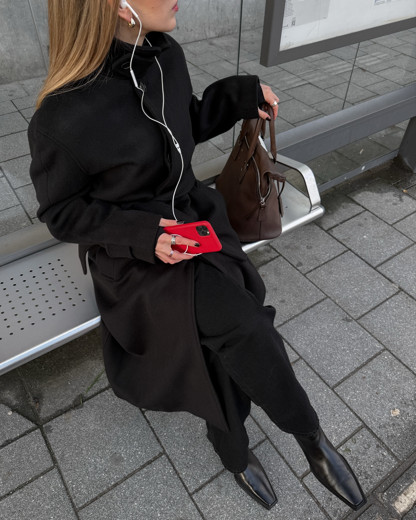 올겨울 트렌드는 하이넥 코트🩶
하이넥 코트로 따뜻함도 분위기도 3배 업❄️🌨️ 이미지3