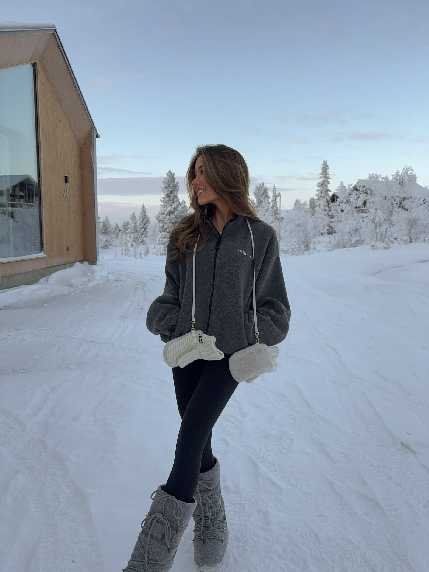 눈 오는 날엔 패딩부츠❄️ 이미지