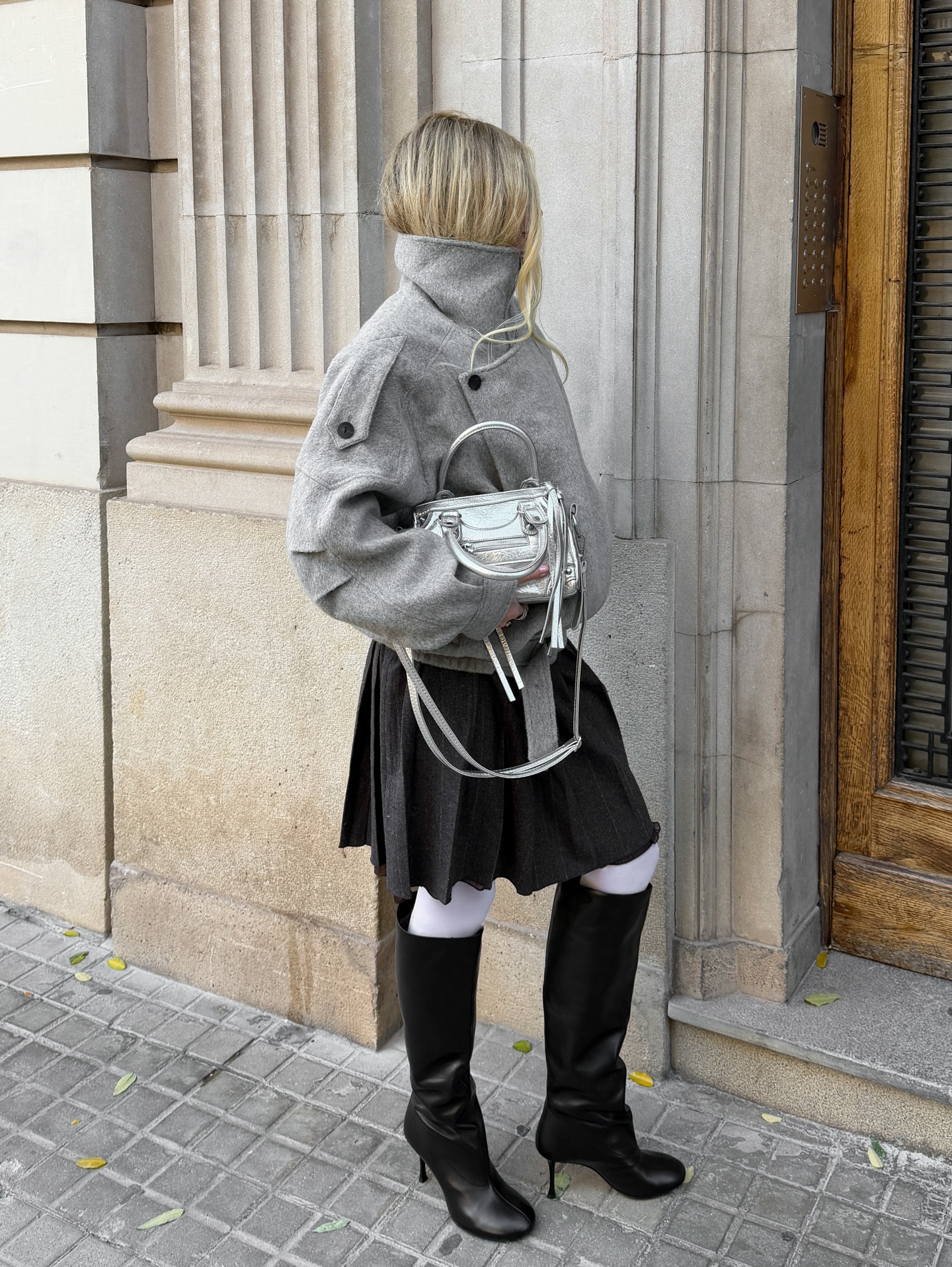 올겨울 트렌드는 하이넥 코트🩶
하이넥 코트로 따뜻함도 분위기도 3배 업❄️🌨️ 이미지7