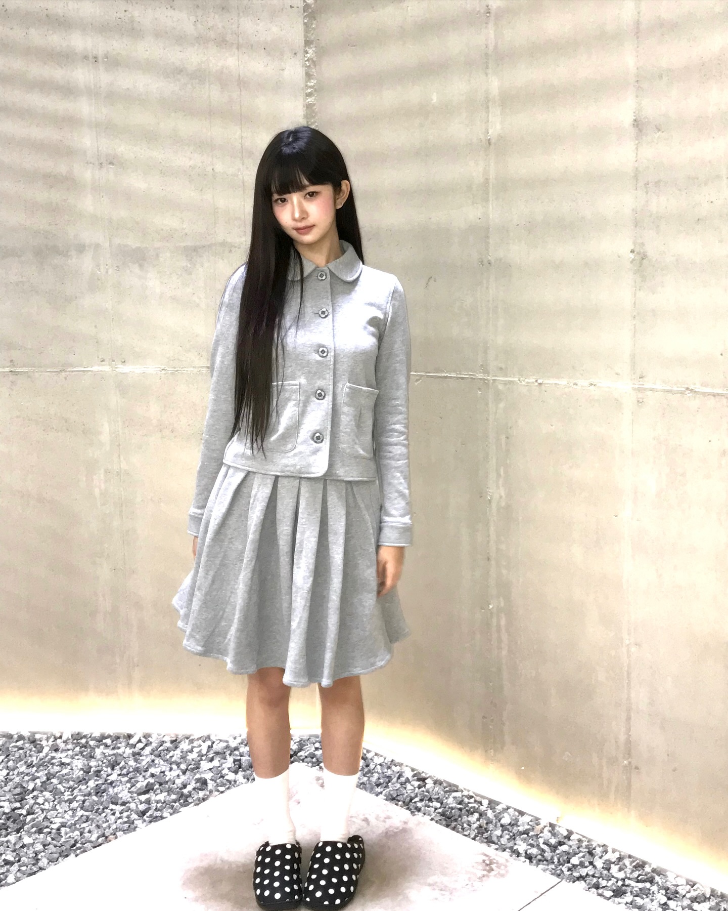 가벼움부터 보온까지 ALL-in🧊
눈 오는 날 신기 좋은 패딩슈즈 한 번 신으면 다른 건 못 신어🩵 이미지6