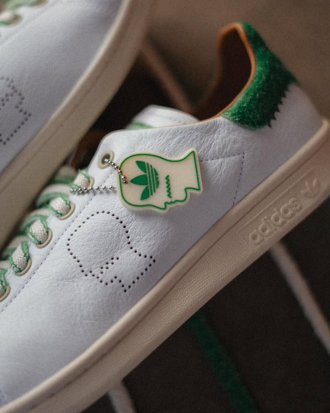 브레인데드로 채운 스탠스미스🎾 이미지2