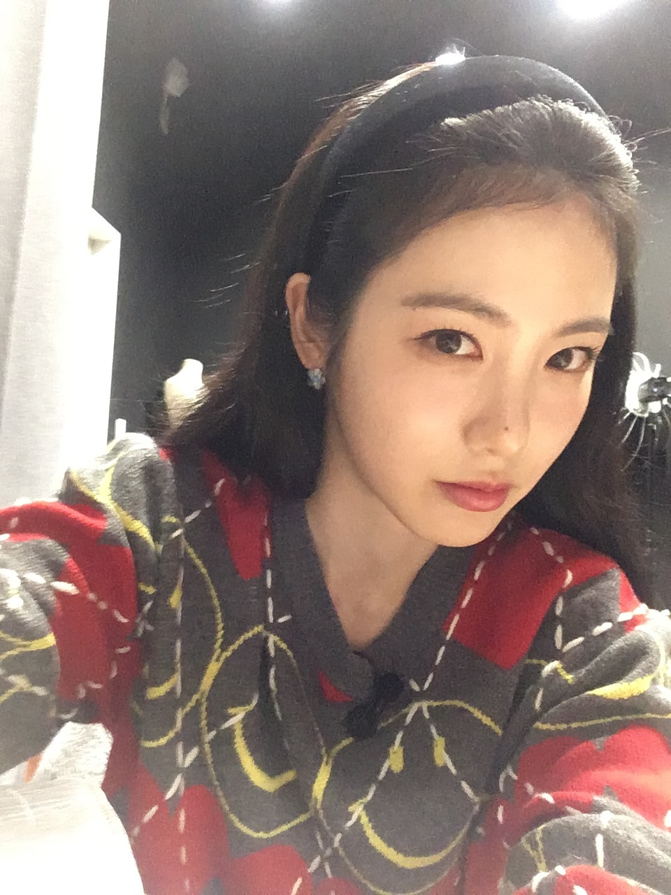 겨울 쇼핑템 1순위 니트🧶 하나만 잘 골라도 겨울 데일리룩은 니트로 끝!🧸🤎 이미지