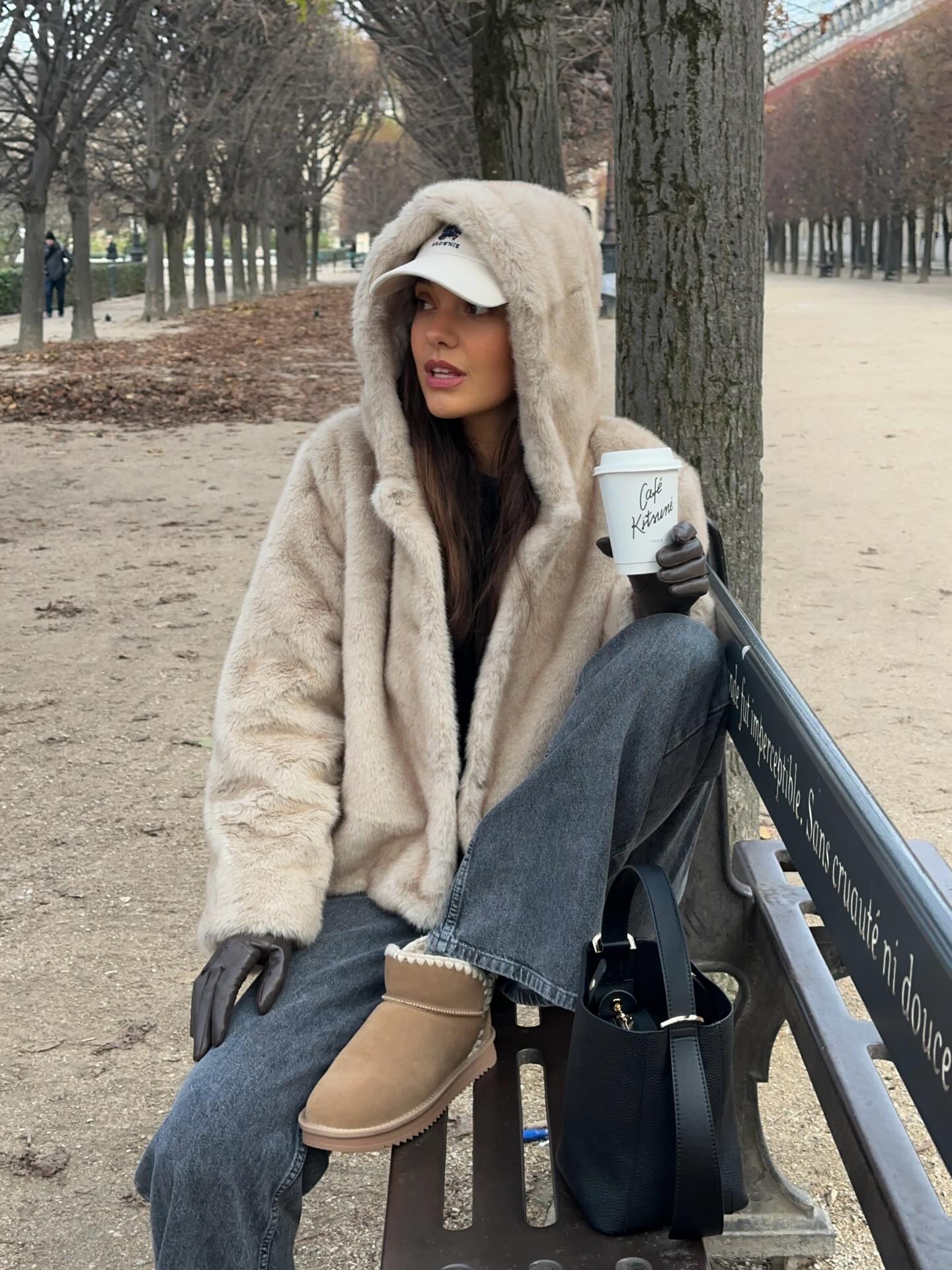 한 번 신으면 다른 거 못 신어🤎
겨울 내내 신는 스테디템 어그 부츠 ☃️🧸
 이미지6