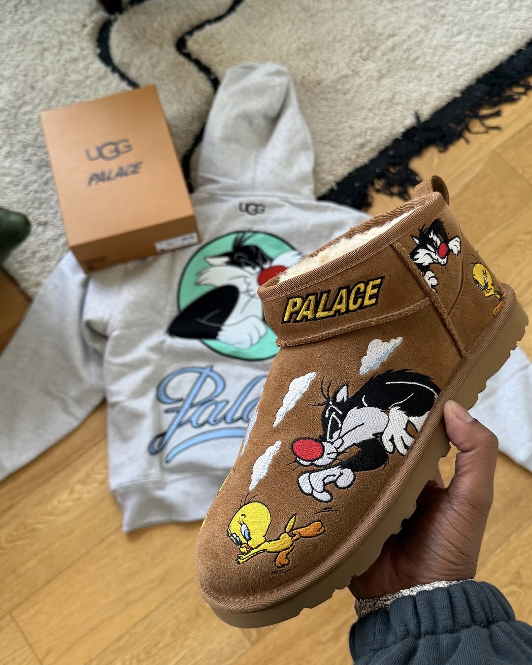 팔라스 x 어그 x 루니툰즈🐰 이미지1