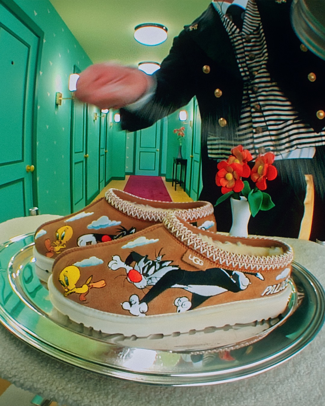 팔라스 x 어그 x 루니툰즈🐰 이미지7