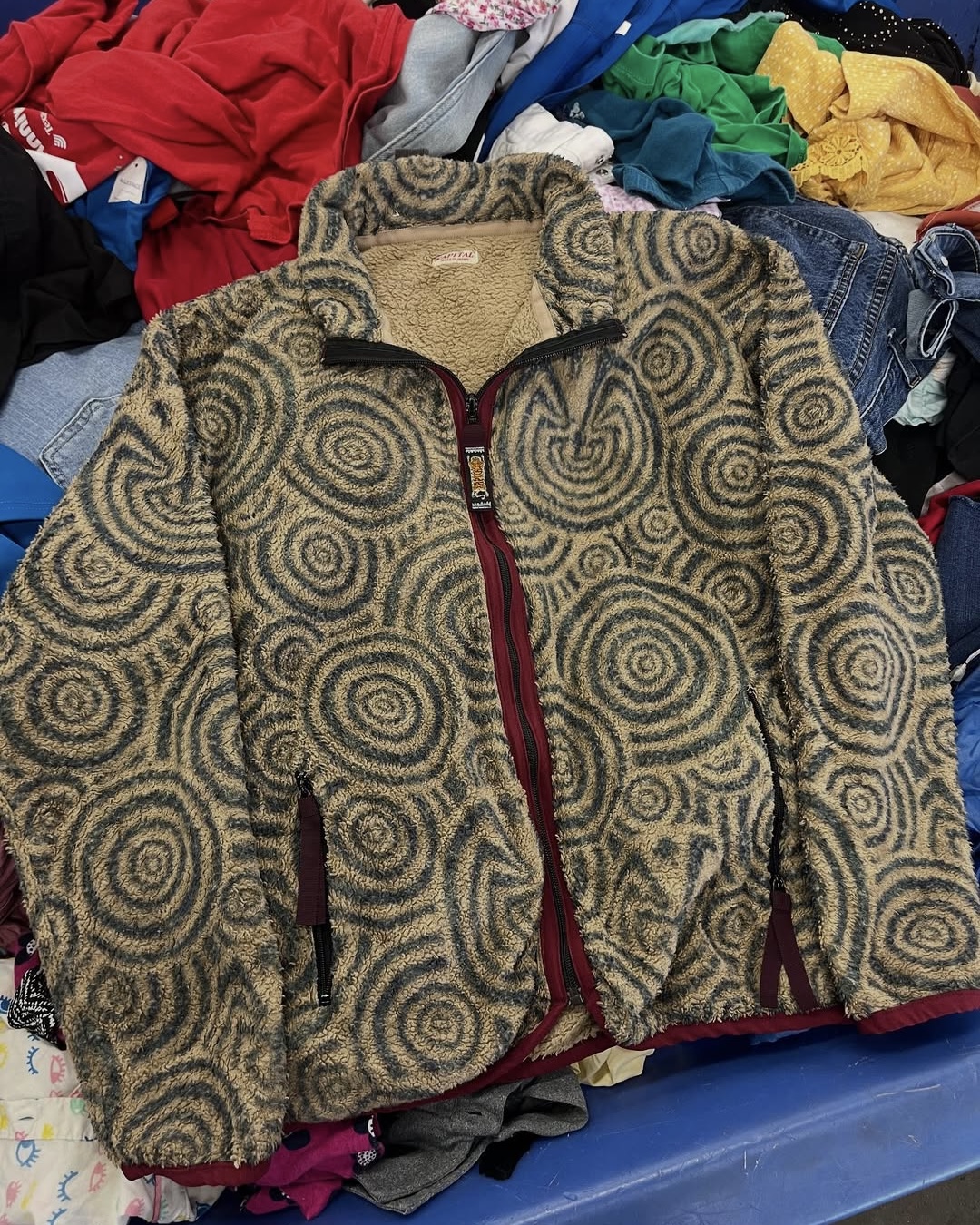 패턴별 소장 필수 캐피탈 플리스🔥 이미지5