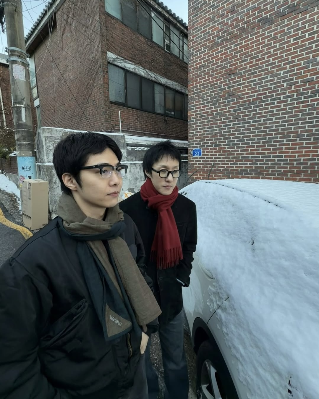 이젠 머플러가 필요하지않나🧣 이미지1