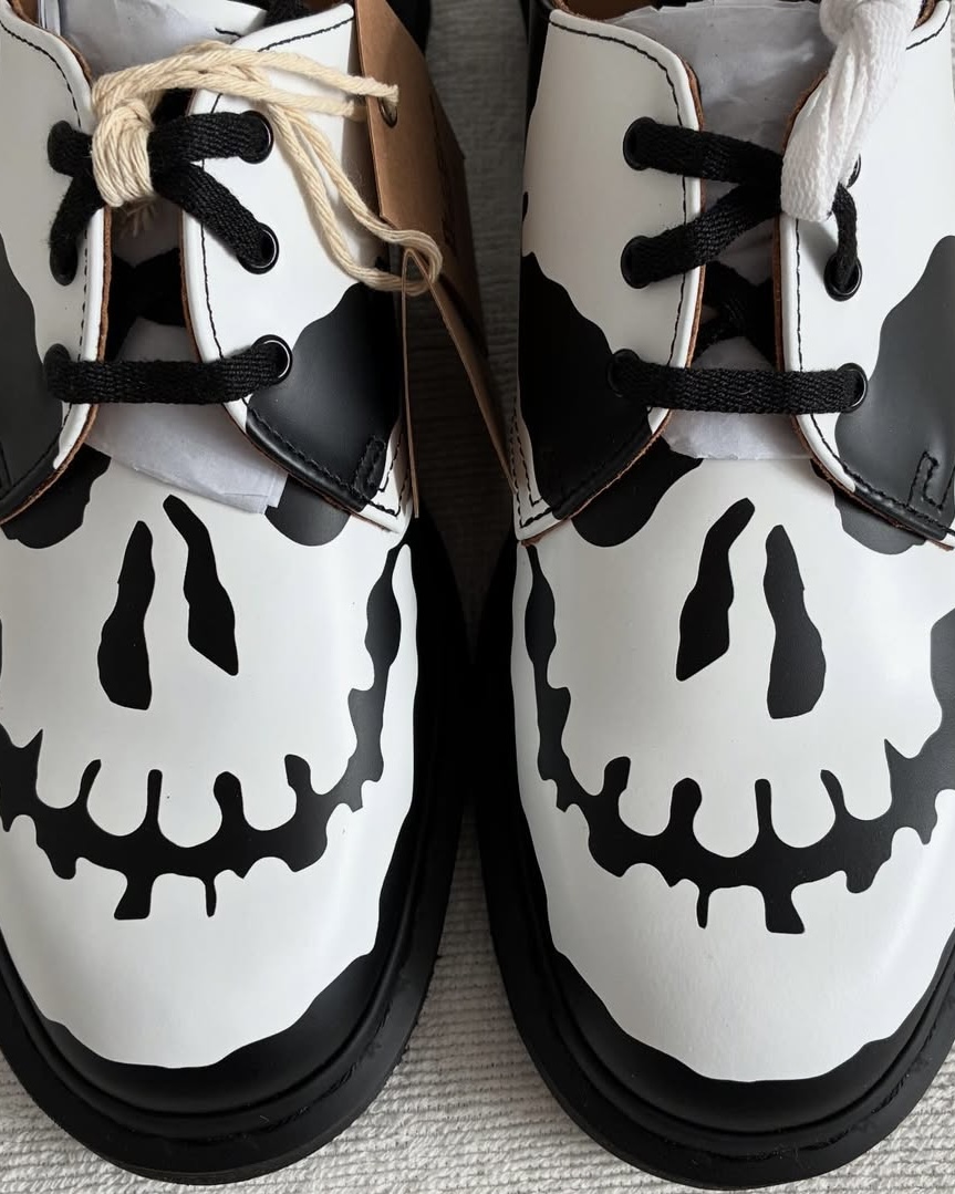 해골 프린팅된 슈프림 x 닥터마틴👞 이미지5