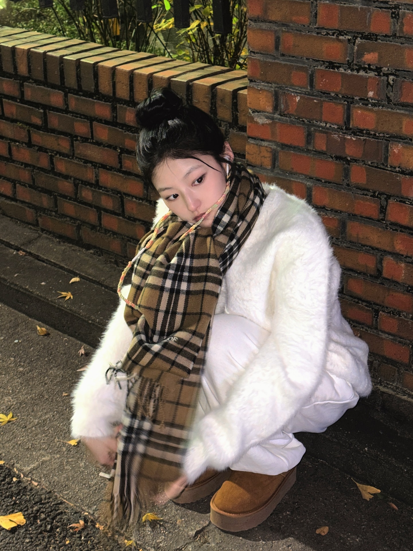 포근한 목도리 코디🧣
대충 입은 날도 목도리 한 겹으로 센스있게❄️🤍 이미지5