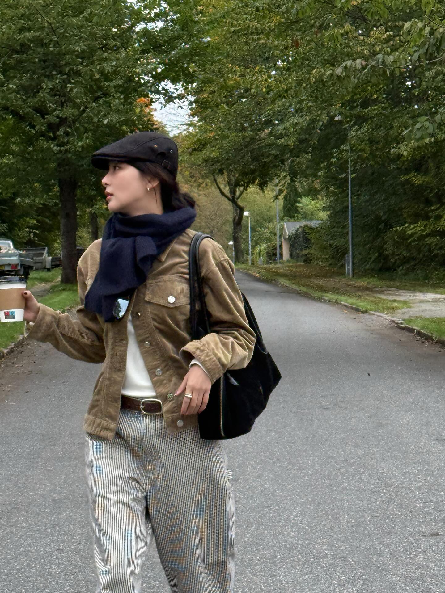 포근한 목도리 코디🧣
대충 입은 날도 목도리 한 겹으로 센스있게❄️🤍 이미지4